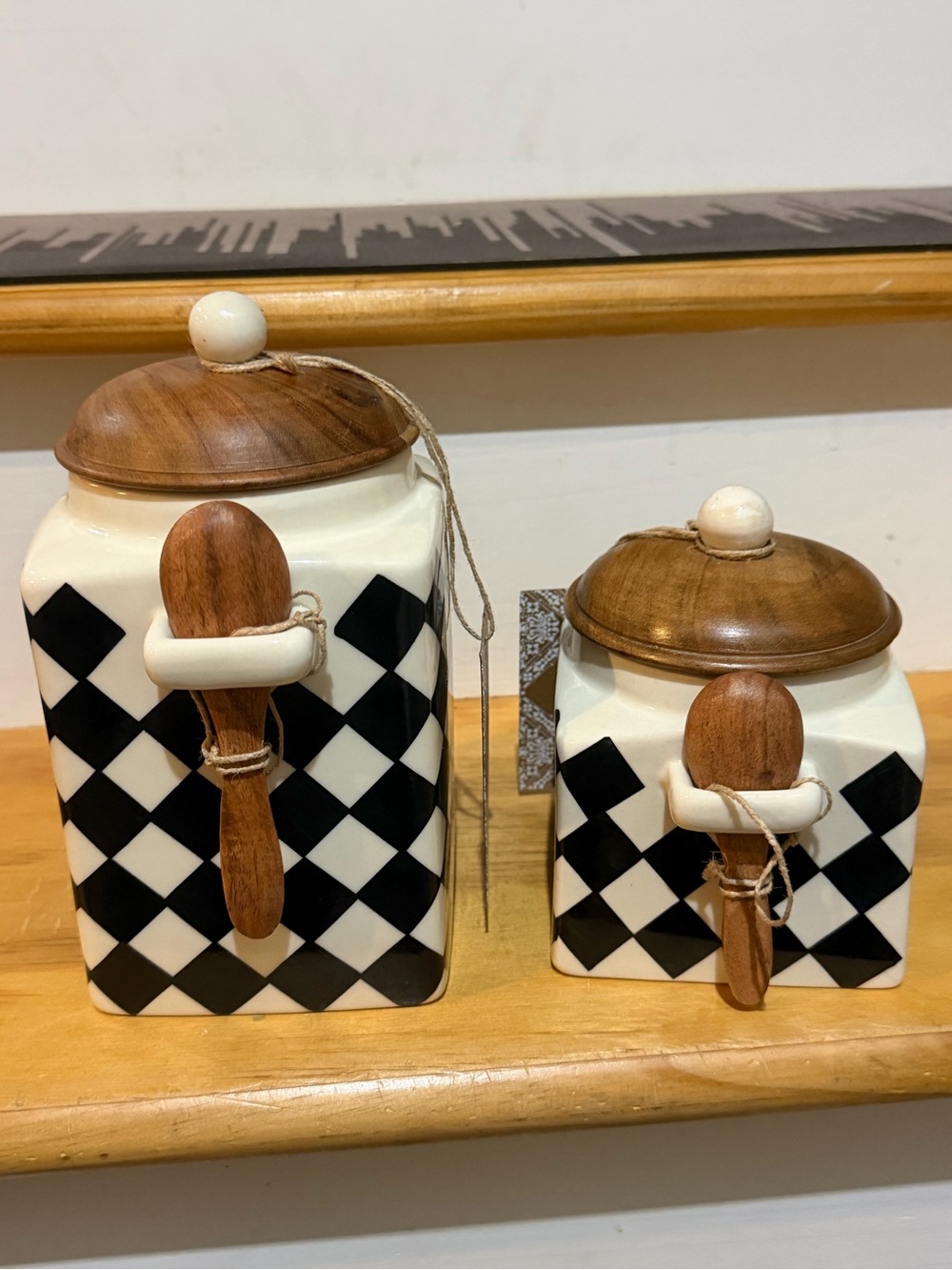 2 NWT MADE IN INDIA BLACK WHITE HARLEQUIN DESIGN CERAMIC CANISTER/JARs set of 2
